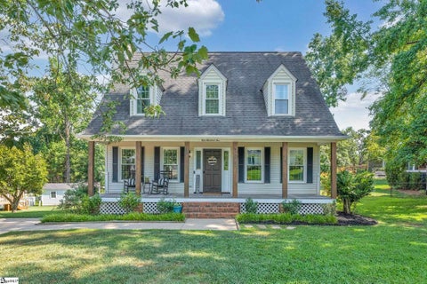 Photo for 105 Fox Run Circle