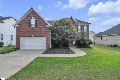 Photo of 102 Wynterhall Way, Simpsonville, SC 29681 (MLS # 1604404)