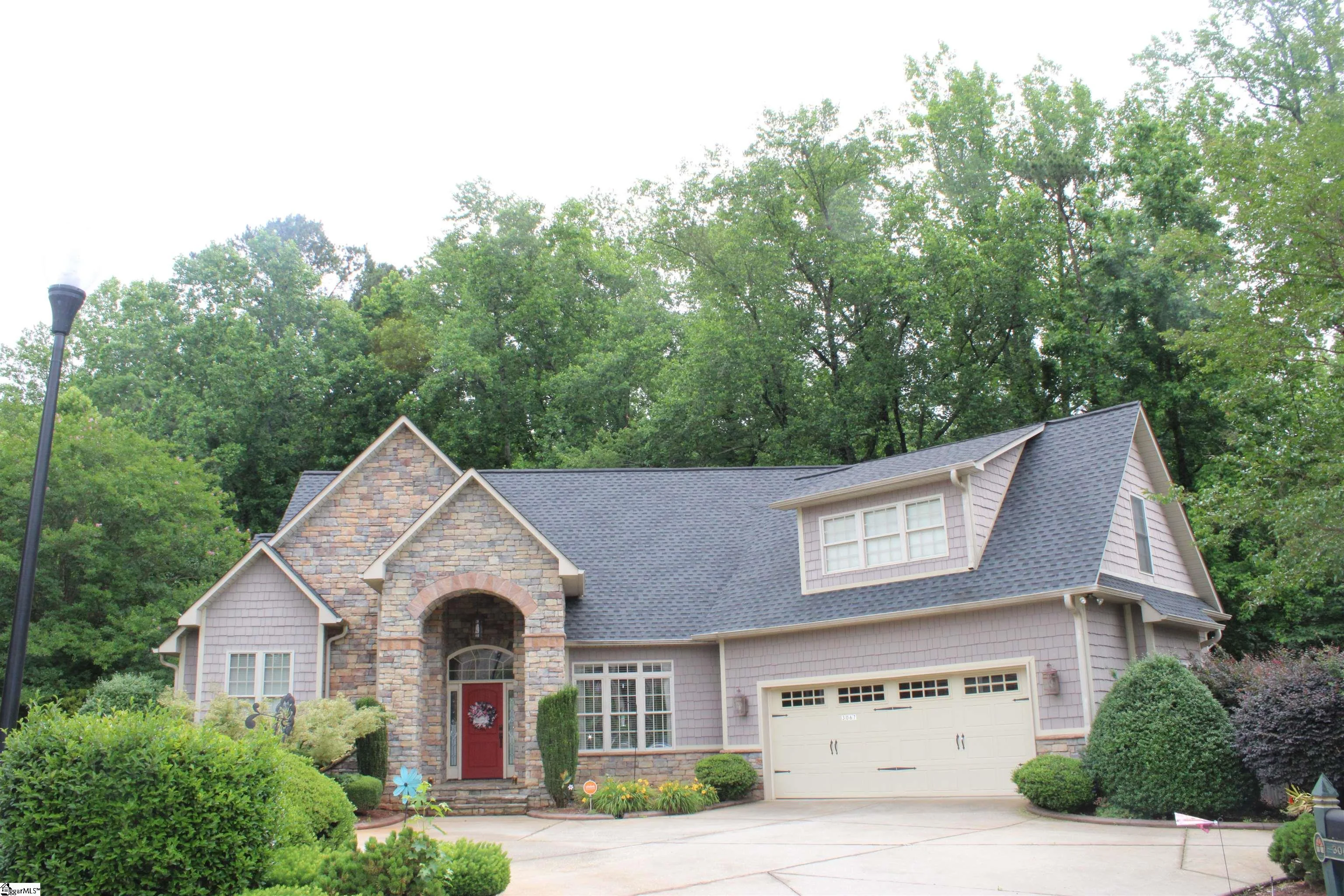 3067 English Cottage Way