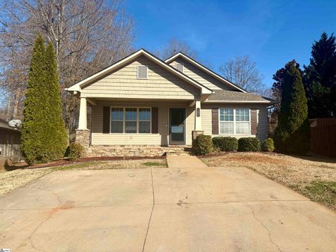 Photo of 610 Fawn Branch Trail, Boiling Springs, SC 29316 (MLS # 1577525)