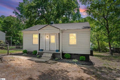 Photo of 7 Terrell Avenue, Greenville, SC 29609 (MLS # 1589112)