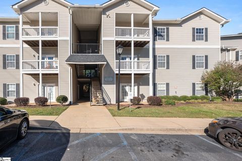 Photo of 632 Mckenna Circle, Greenville, SC 29615 (MLS # 1572405)