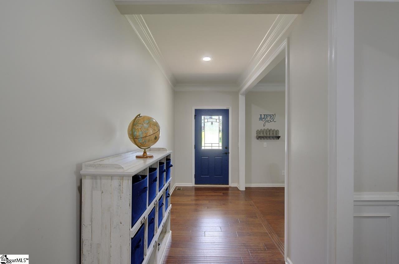 201 Hedge Rose Court
