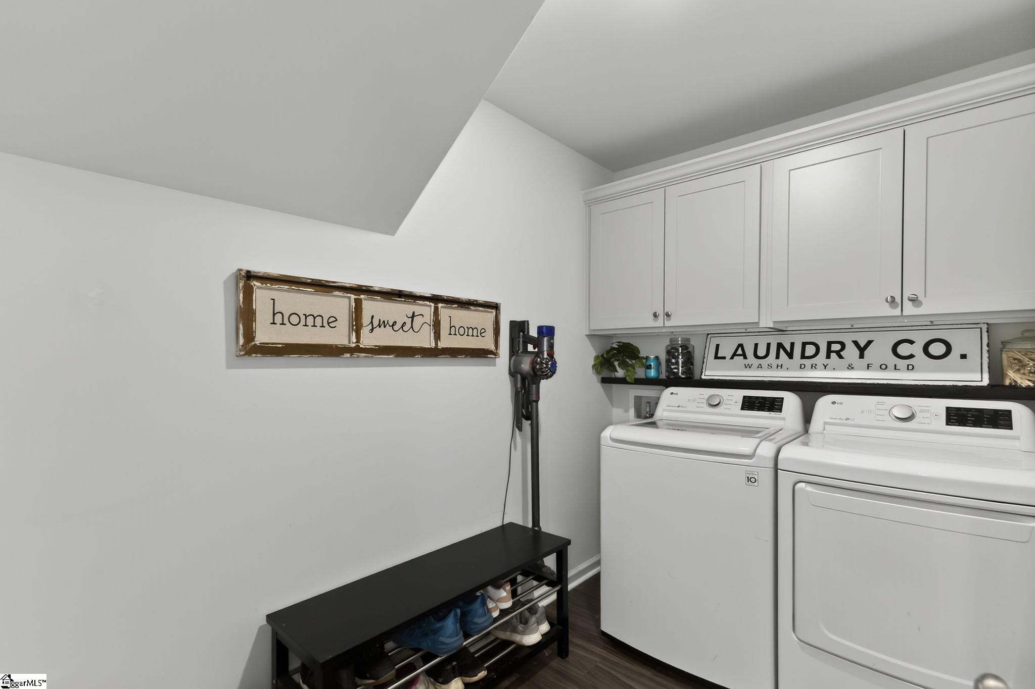 Easley, South Carolina 29640, United States, 4 Bedrooms Bedrooms, ,3 BathroomsBathrooms,Residential,Active,221499