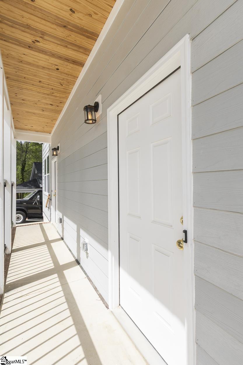 608 - 610 Branch Street