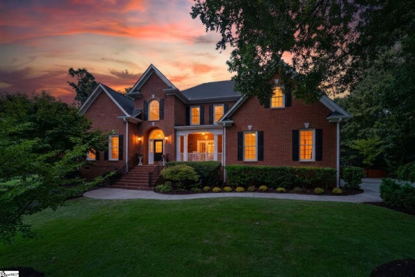 109 MEILLAND DR, GREER, SC 29650 - Image e86e6bdb1e4fa464dea134b464fb81c8/888080255
