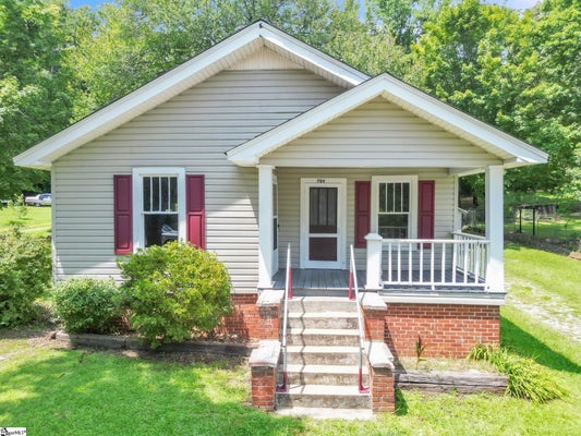 704 SLATER RD, MARIETTA, SC 29661 - Image e8d98bc952189c2e999daede91c60b76/3366512720