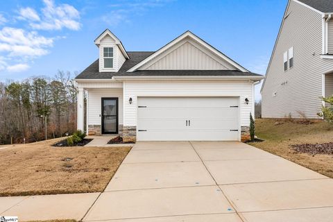 Photo of 501 Baycraft Lane, Simpsonville, SC 29681 (MLS # 1576732)