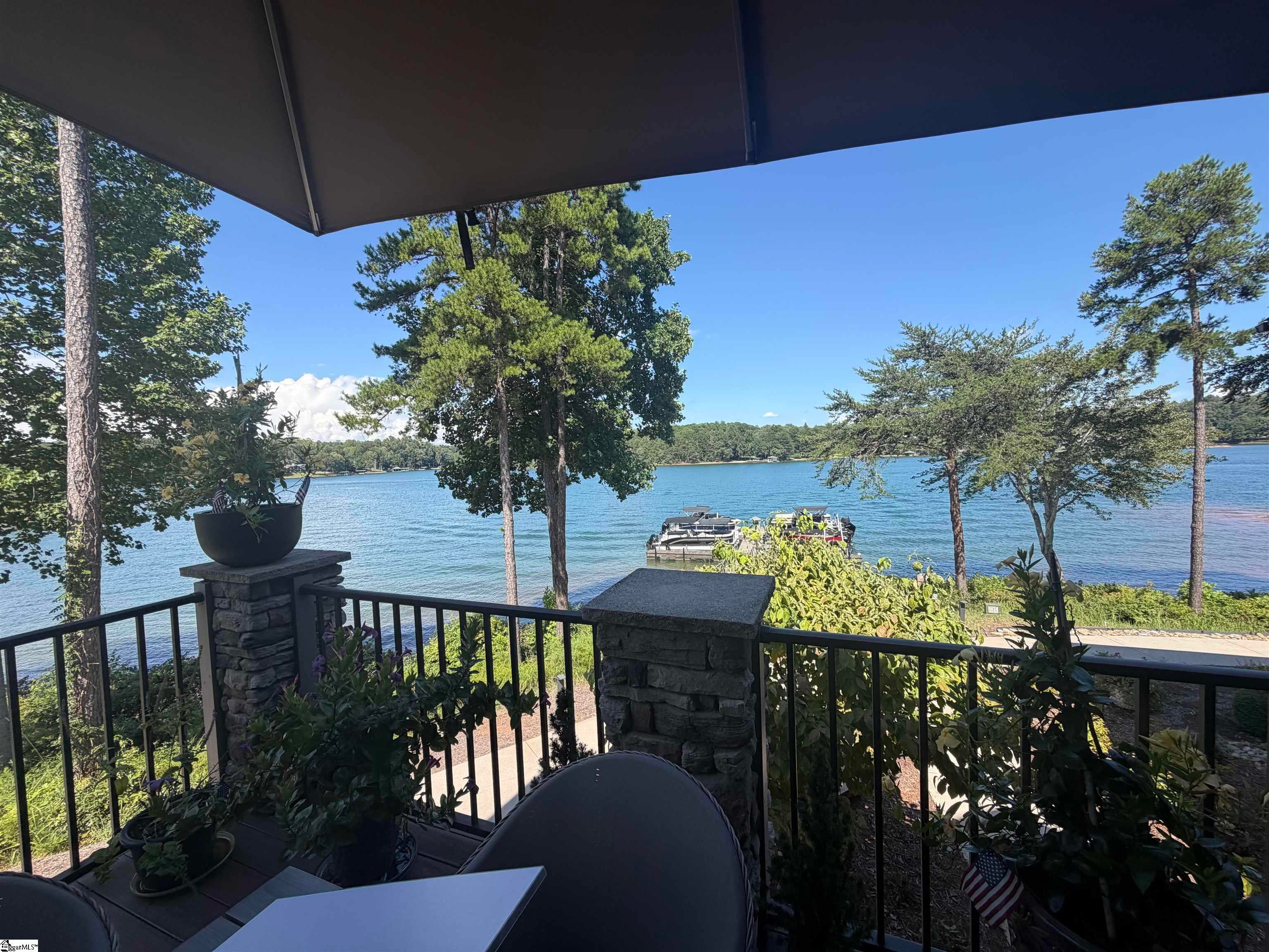 564 Sunset Point Drive