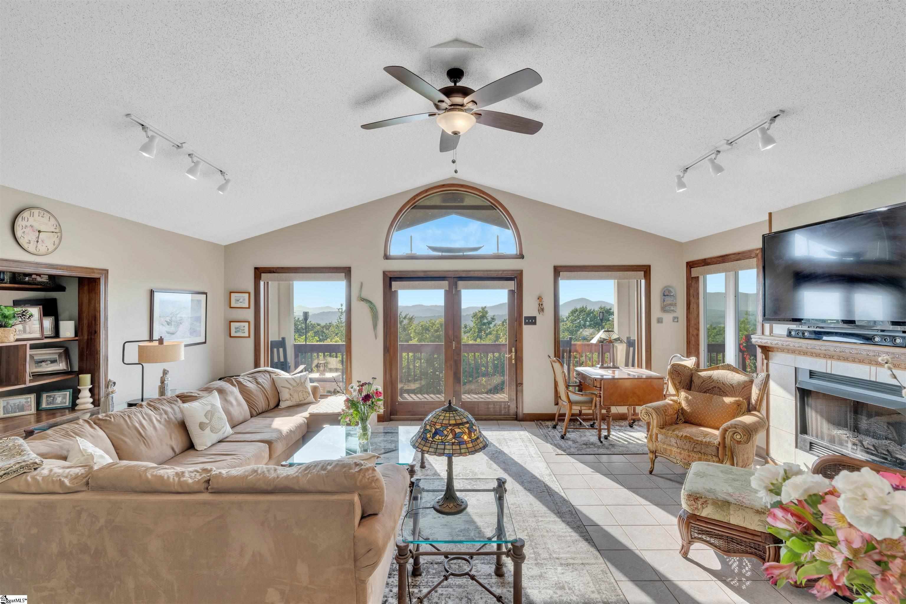 156 Overlook Drive