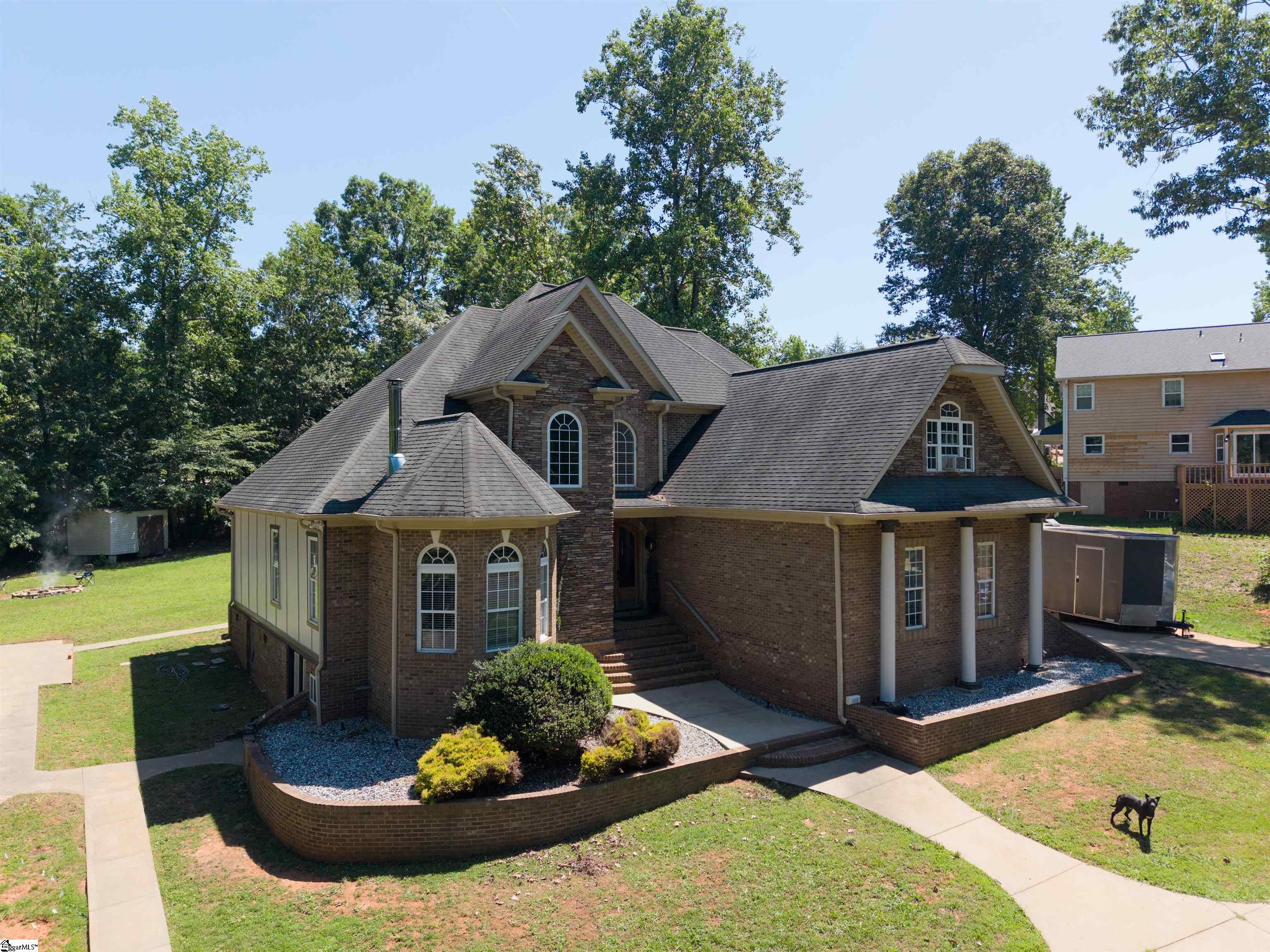 102 Point Bluff Court