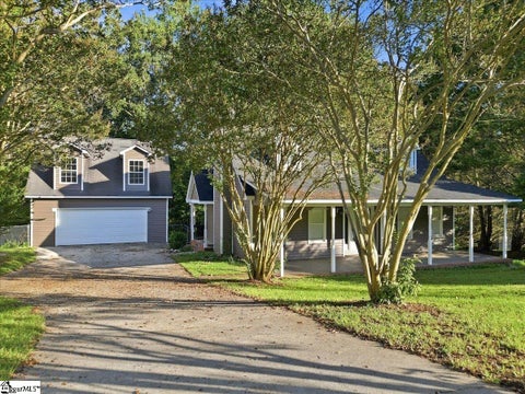 Photo of 301 Mountain View Court, Greenville, SC 29611 (MLS # 1603686)