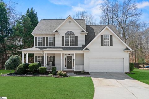 Photo of 5 Chestnut Hill Place, Simpsonville, SC 29680 (MLS # 1583768)