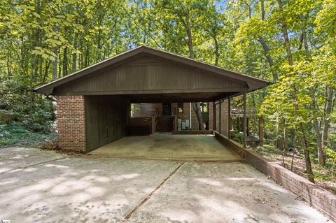 Photo of 16 Oakleaf Road, Greenville, SC 29609 (MLS # 1592019)