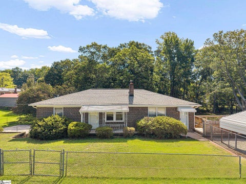 Photo of 105 Salem Court, Greenville, SC 29617 (MLS # 1605585)