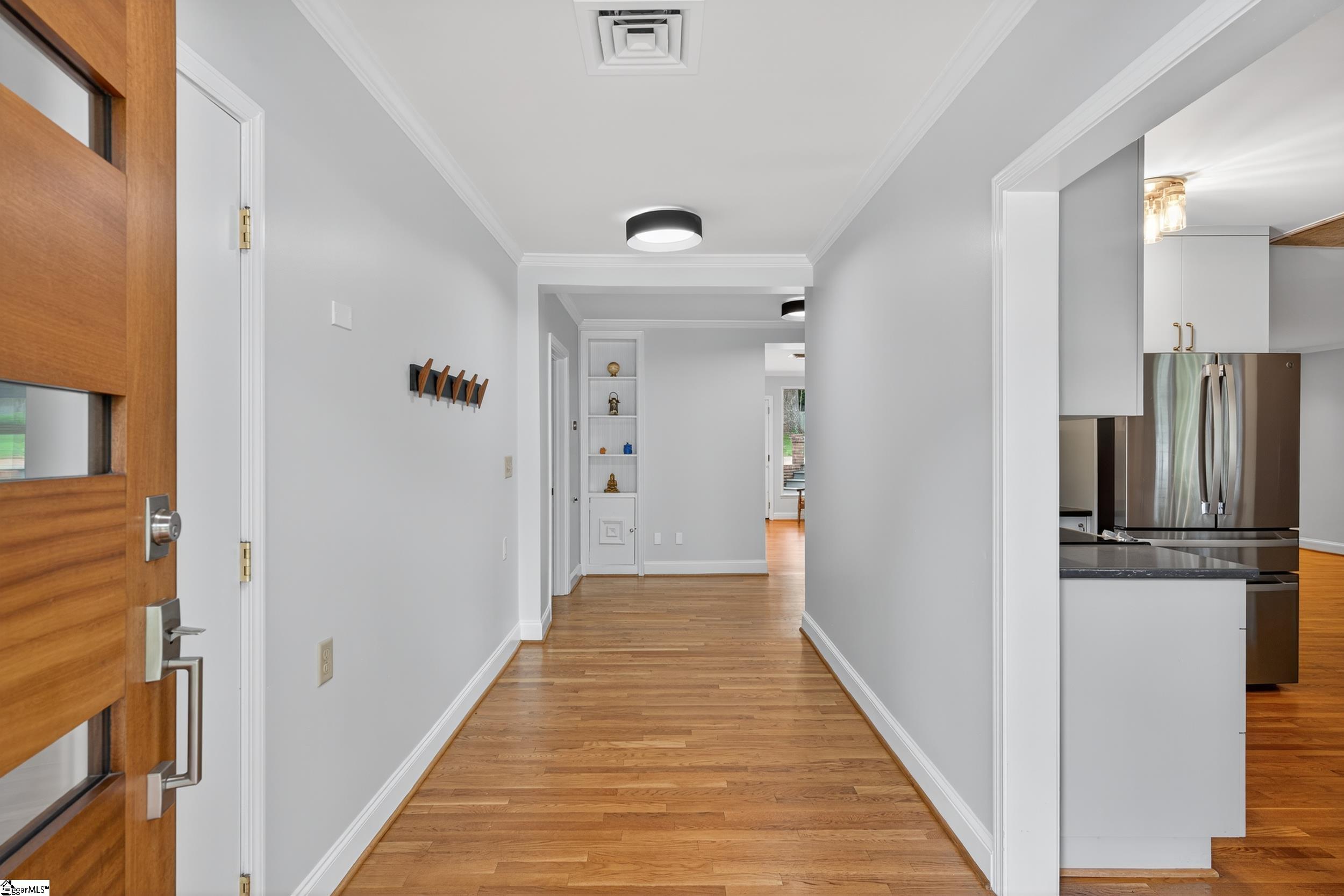 Greenville, South Carolina 29609, United States, 4 Bedrooms Bedrooms, ,4 BathroomsBathrooms,Residential,Active,191890