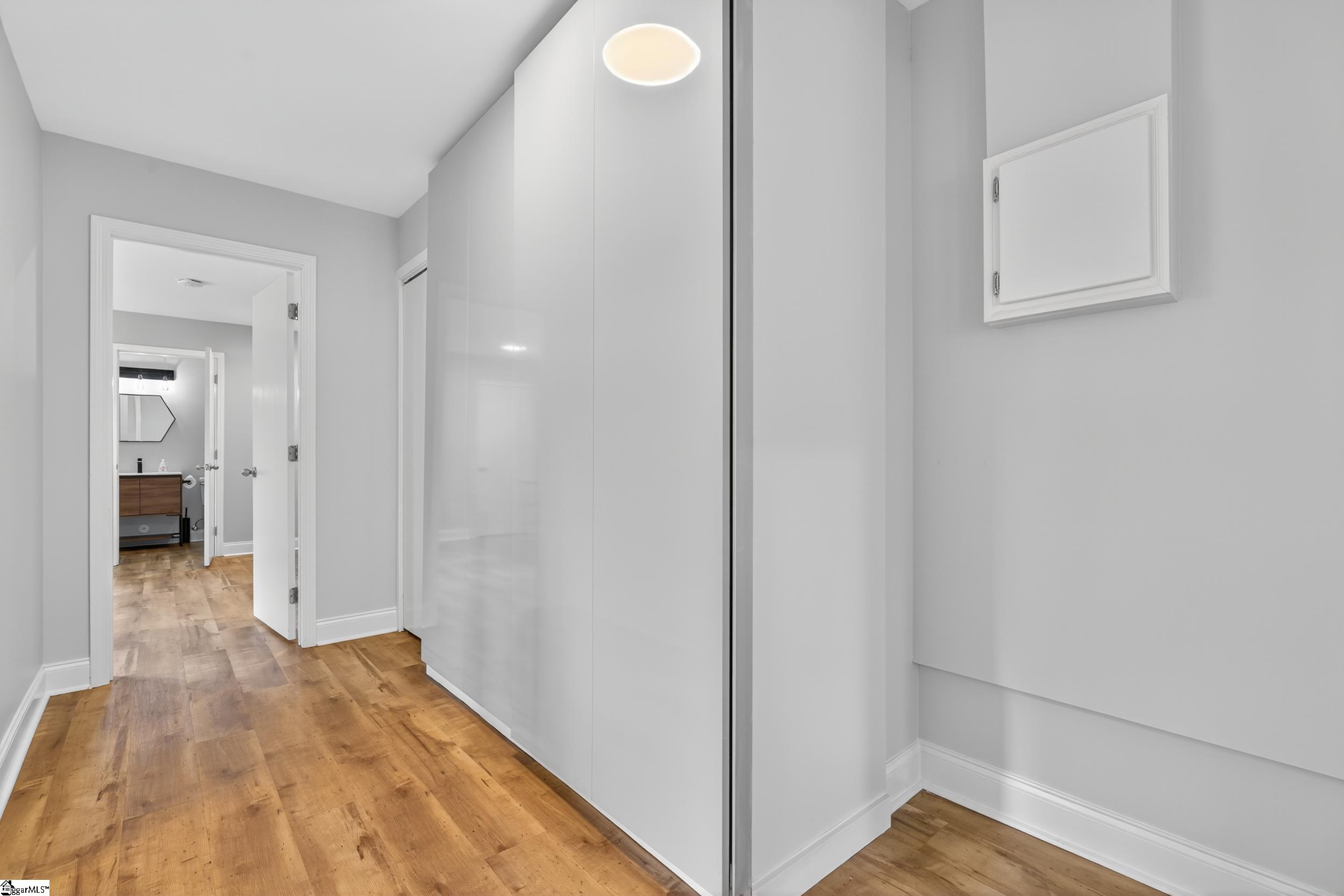 Greenville, South Carolina 29609, United States, 4 Bedrooms Bedrooms, ,4 BathroomsBathrooms,Residential,Active,191890