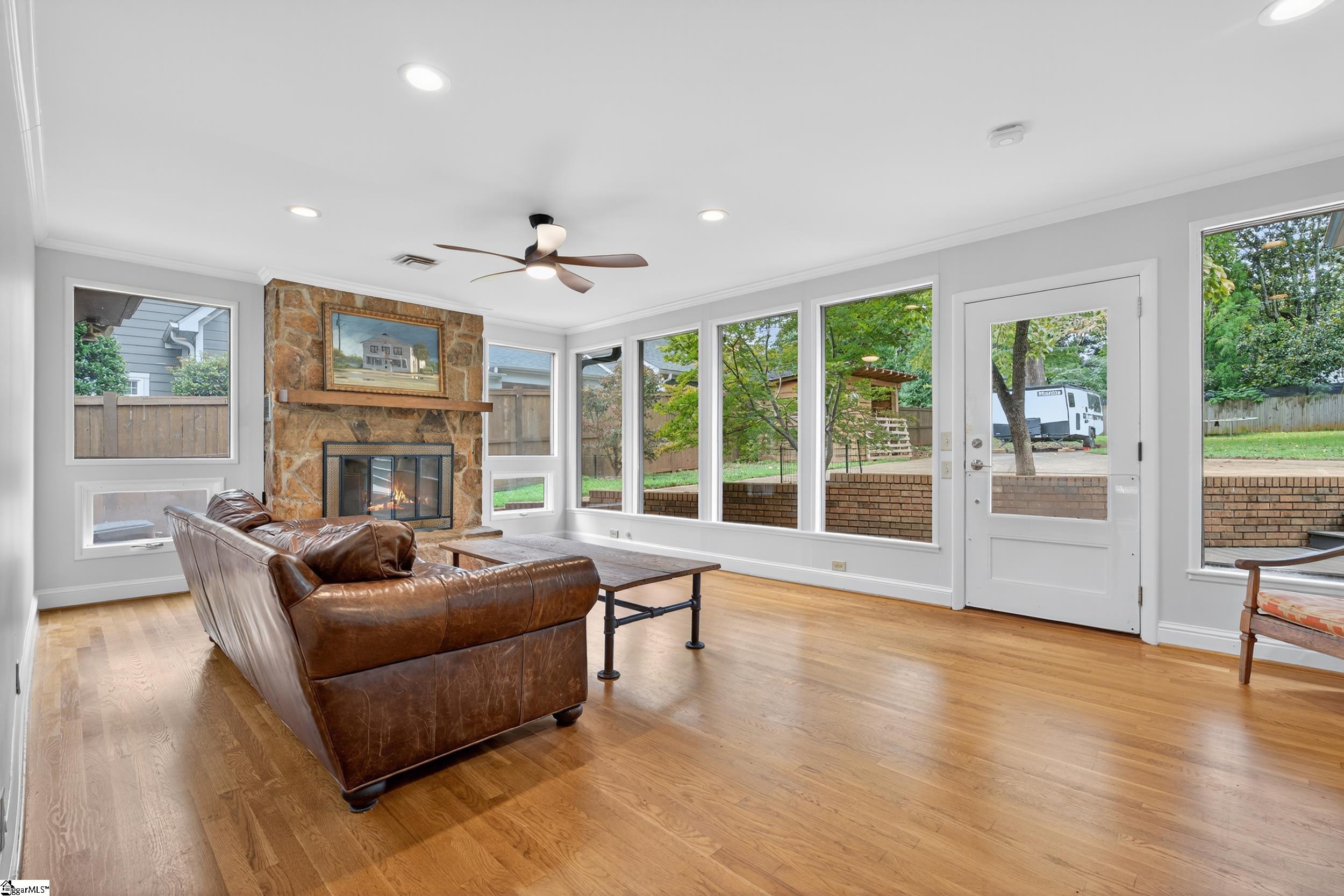 Greenville, South Carolina 29609, United States, 4 Bedrooms Bedrooms, ,4 BathroomsBathrooms,Residential,Active,191890