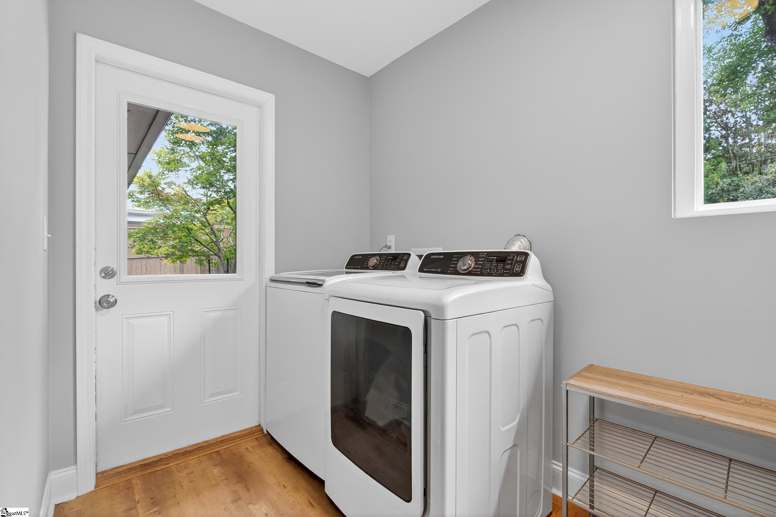 Greenville, South Carolina 29609, United States, 4 Bedrooms Bedrooms, ,4 BathroomsBathrooms,Residential,Active,191890