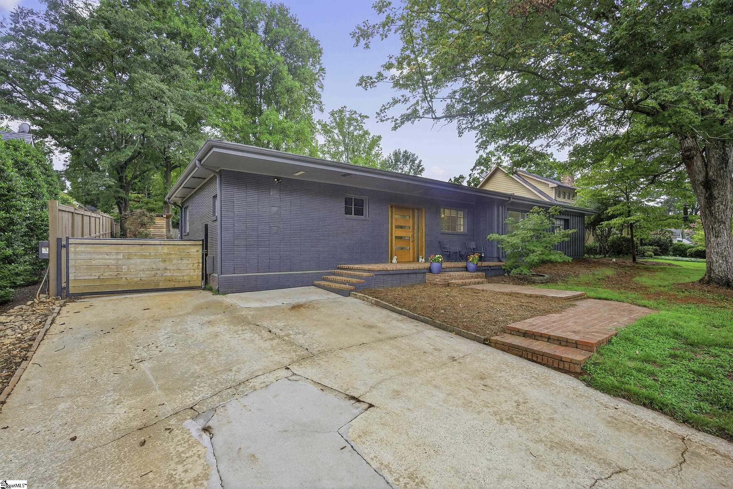 Greenville, South Carolina 29609, United States, 4 Bedrooms Bedrooms, ,4 BathroomsBathrooms,Residential,Active,191890