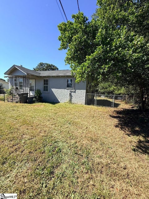 Photo of 705 S Fairfield Road, Greenville, SC 29605 (MLS # 1606895)