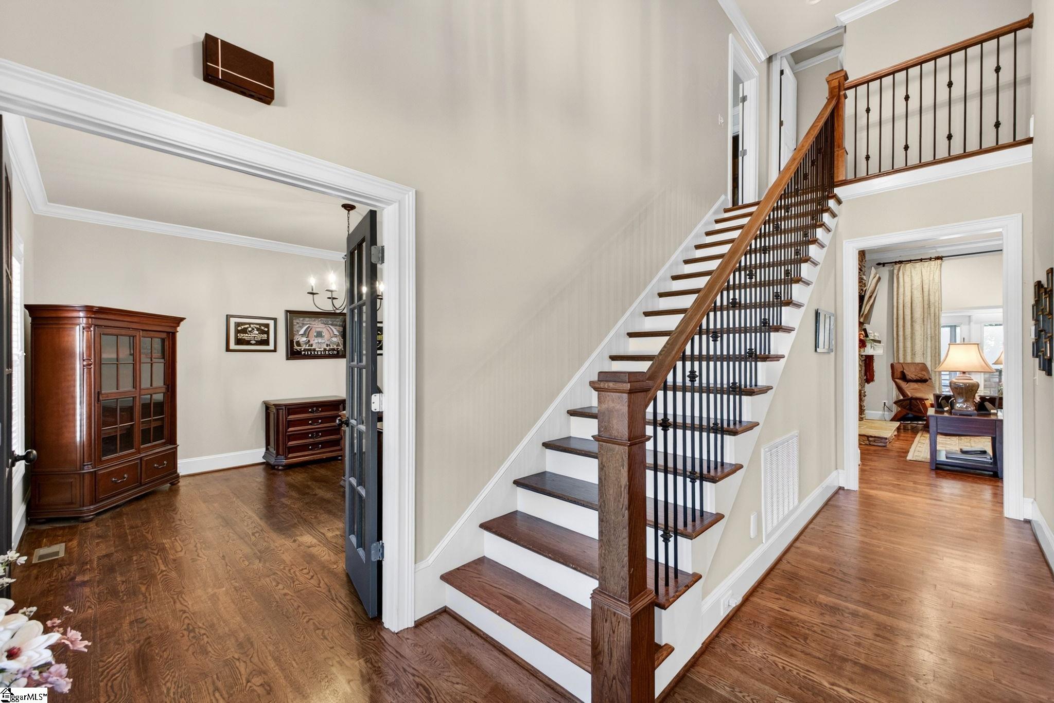 2 Fox Hunt Lane