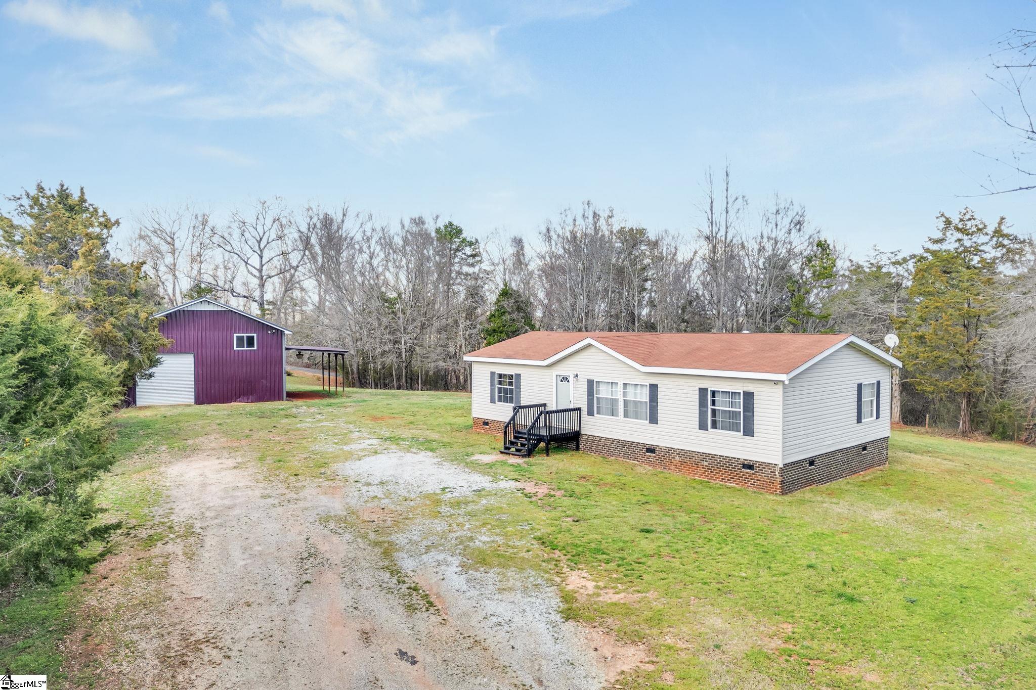 Seneca, South Carolina 29678, United States, 3 Bedrooms Bedrooms, ,2 BathroomsBathrooms,Residential,Contingent,116181