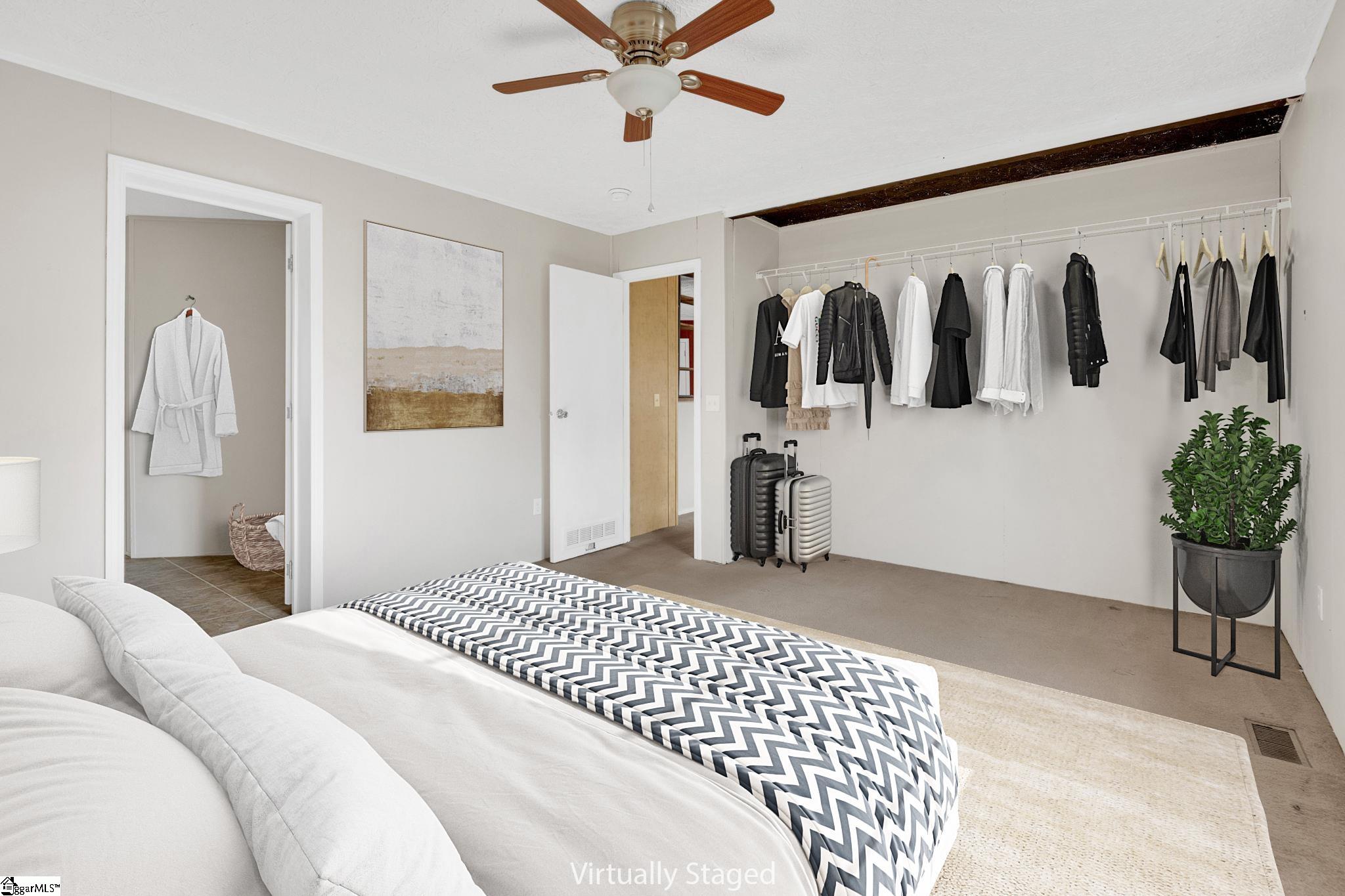 Seneca, South Carolina 29678, United States, 3 Bedrooms Bedrooms, ,2 BathroomsBathrooms,Residential,Contingent,116181