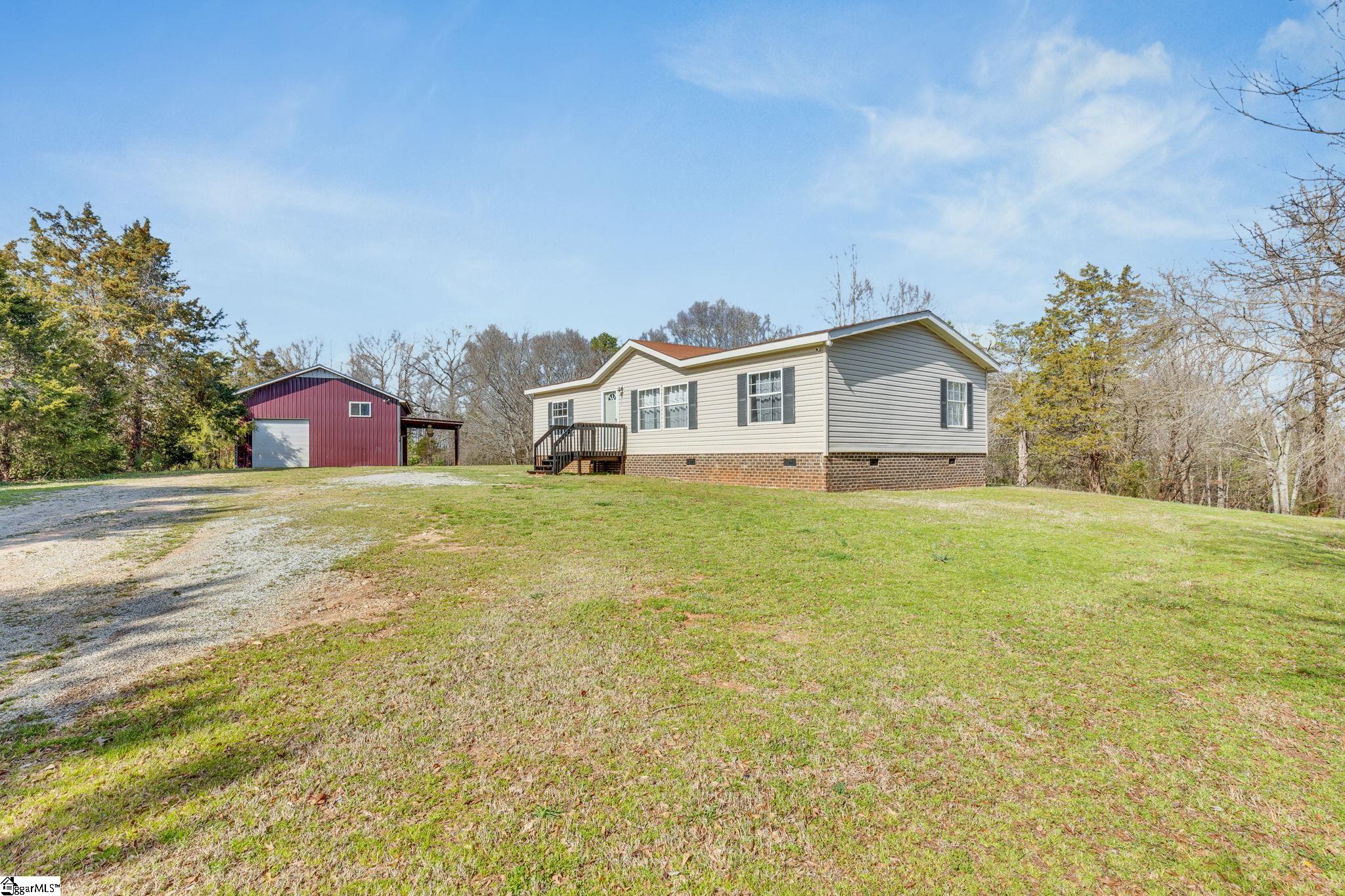 Seneca, South Carolina 29678, United States, 3 Bedrooms Bedrooms, ,2 BathroomsBathrooms,Residential,Contingent,116181