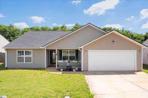 Photo of 201 Melrose Road, Greenville, SC 29605 (MLS # 1591923)