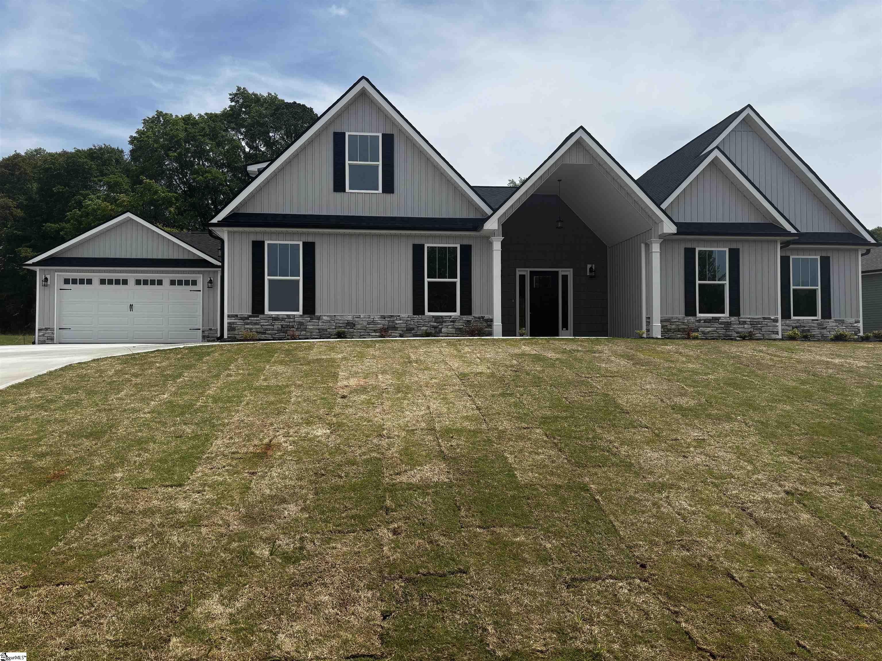 110 Hintons Farms Drive