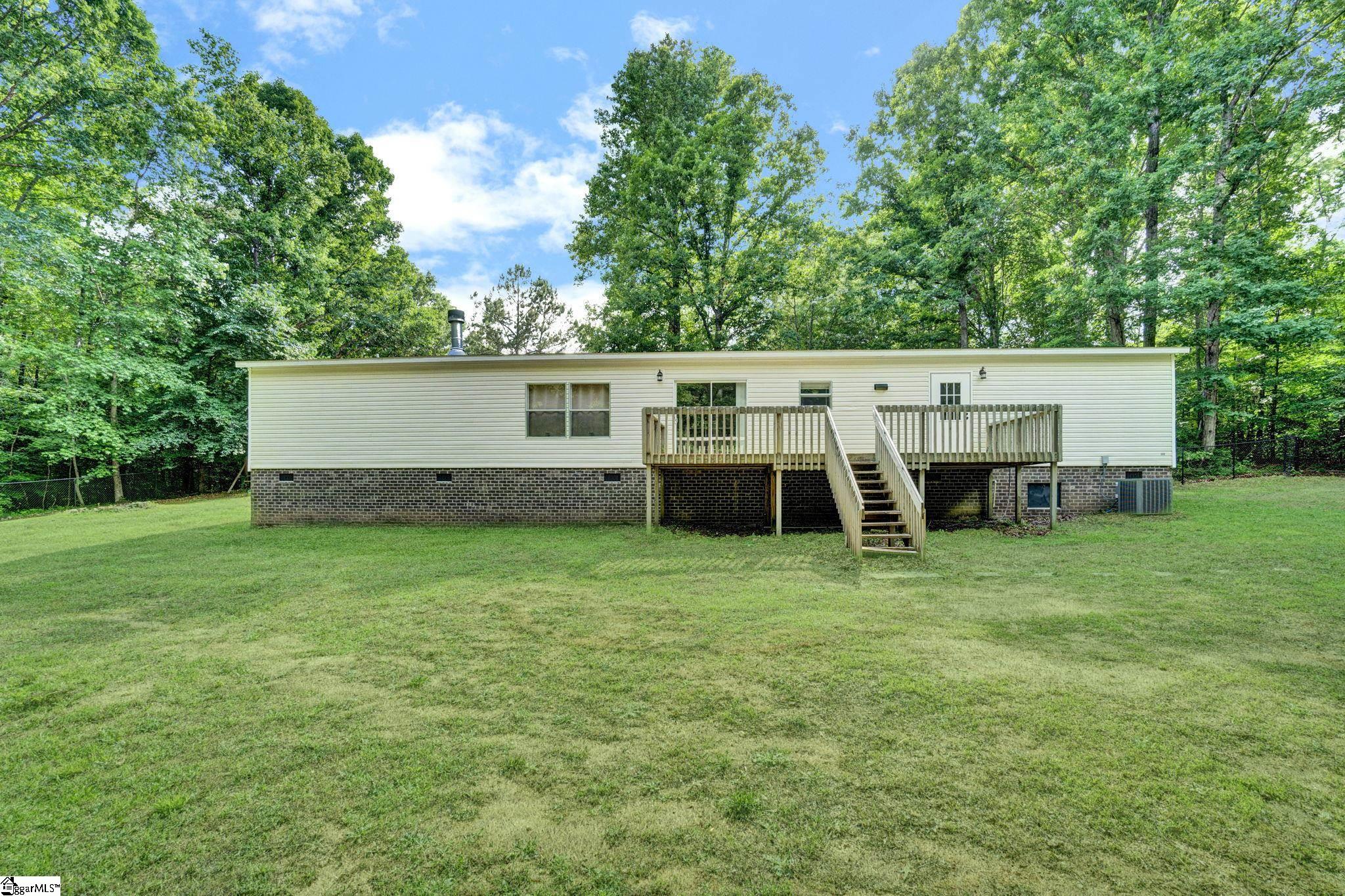 225 Tanglewood Way