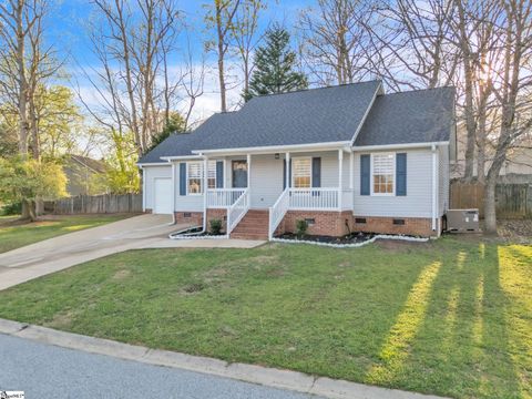Photo of 308 Oak Valley Drive, Simpsonville, SC 29681 (MLS # 1586316)