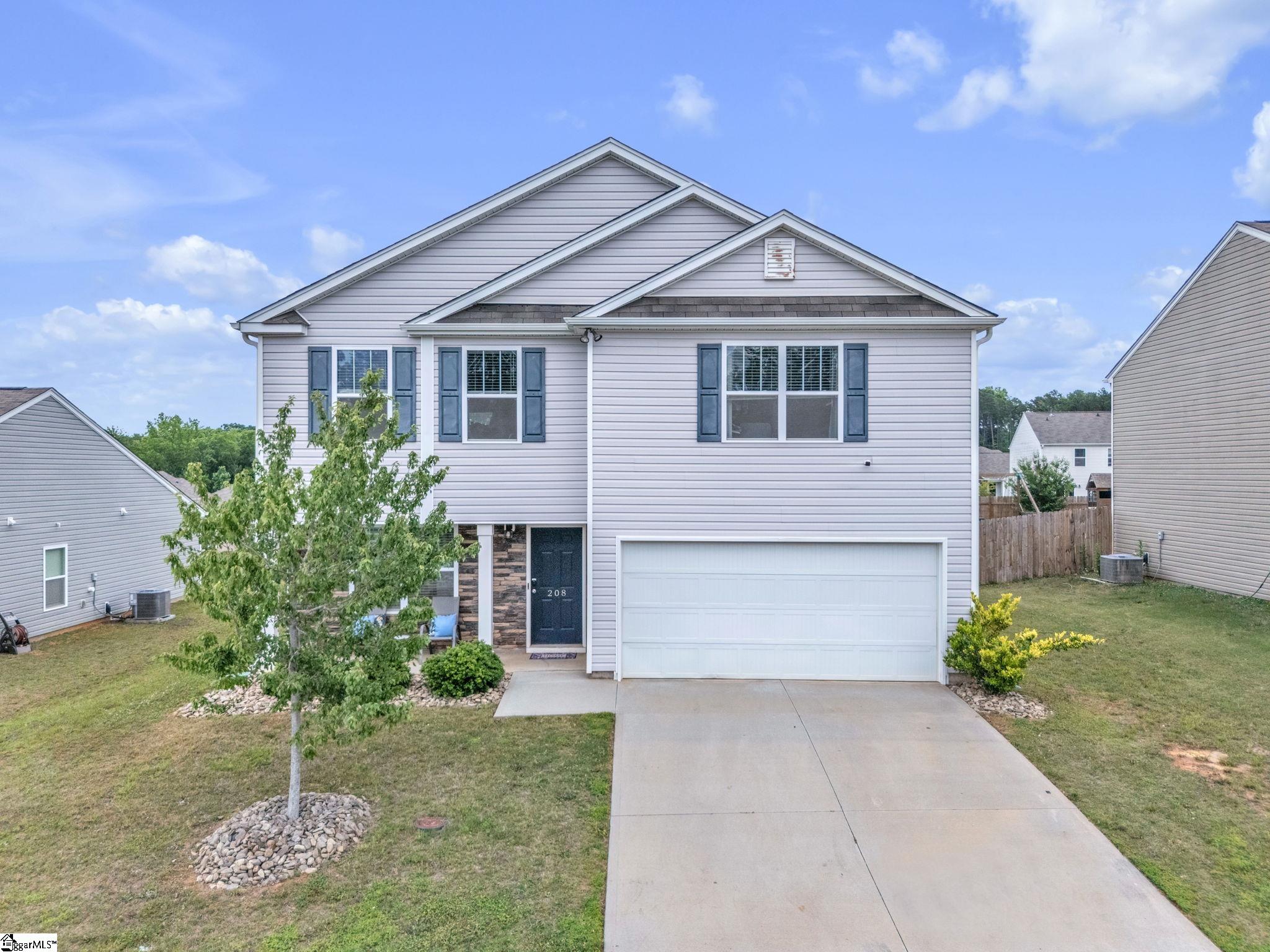 208 Bracken Woods Way, Piedmont, SC, 29673