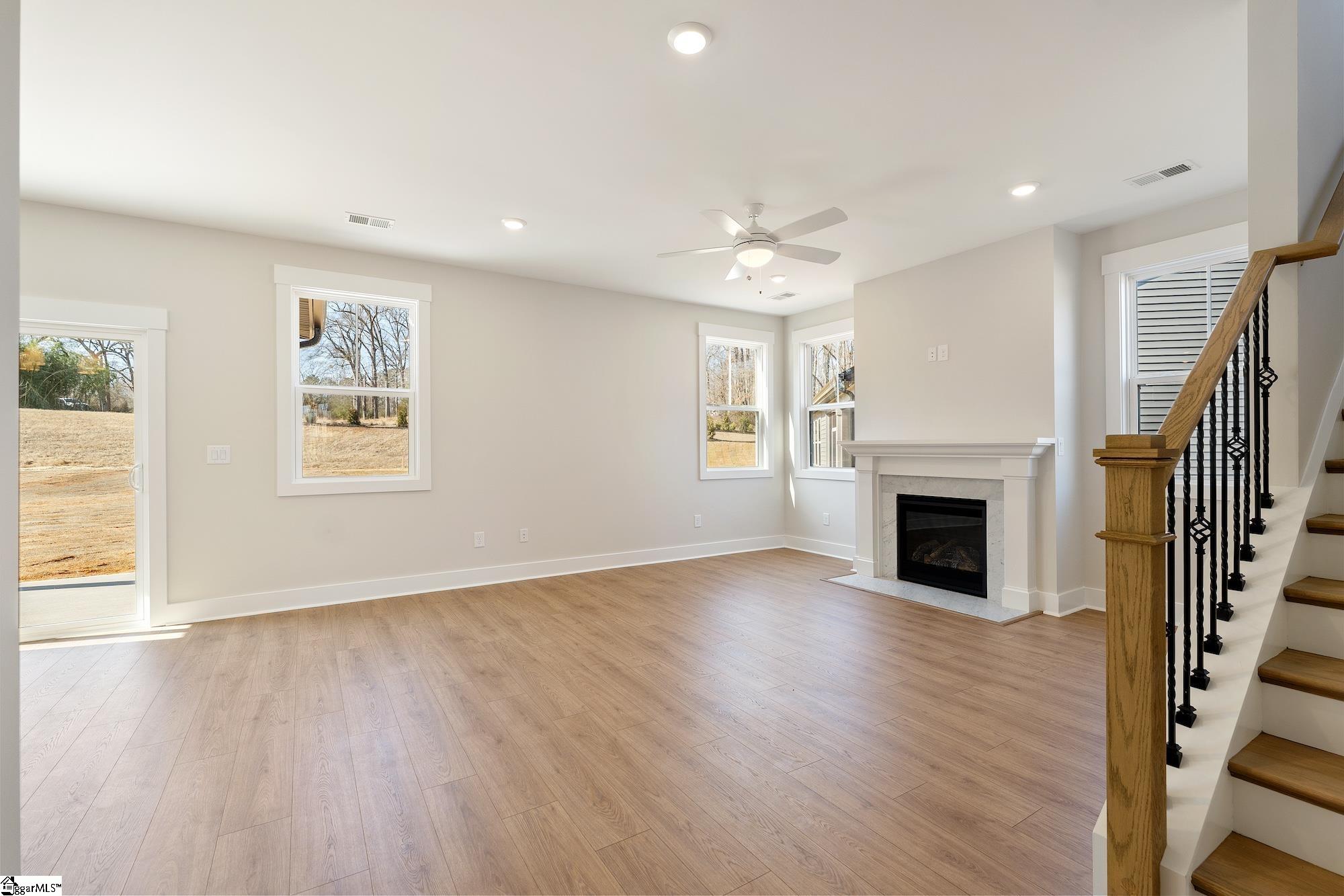 241 Creekside Circle