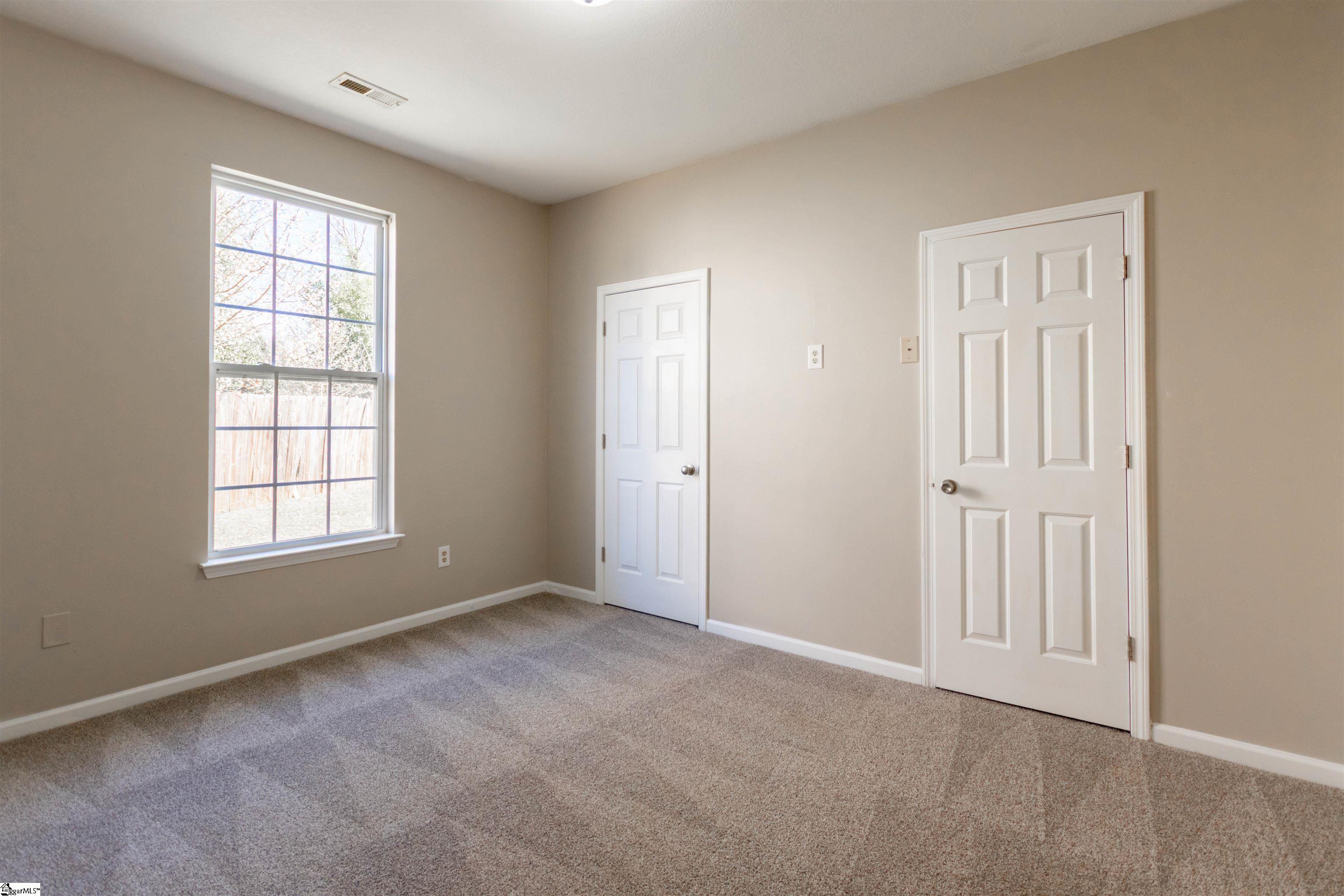 Greer, South Carolina 29650, United States, 4 Bedrooms Bedrooms, ,2 BathroomsBathrooms,Residential,Contingent,88312