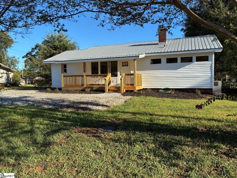 Photo of 408 W Roosevelt Drive, Anderson, SC 29624 (MLS # 1606666)