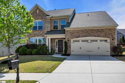 Photo of 2O4 Damasucs Drive, Simpsonville, SC 29681 (MLS # 1588530)