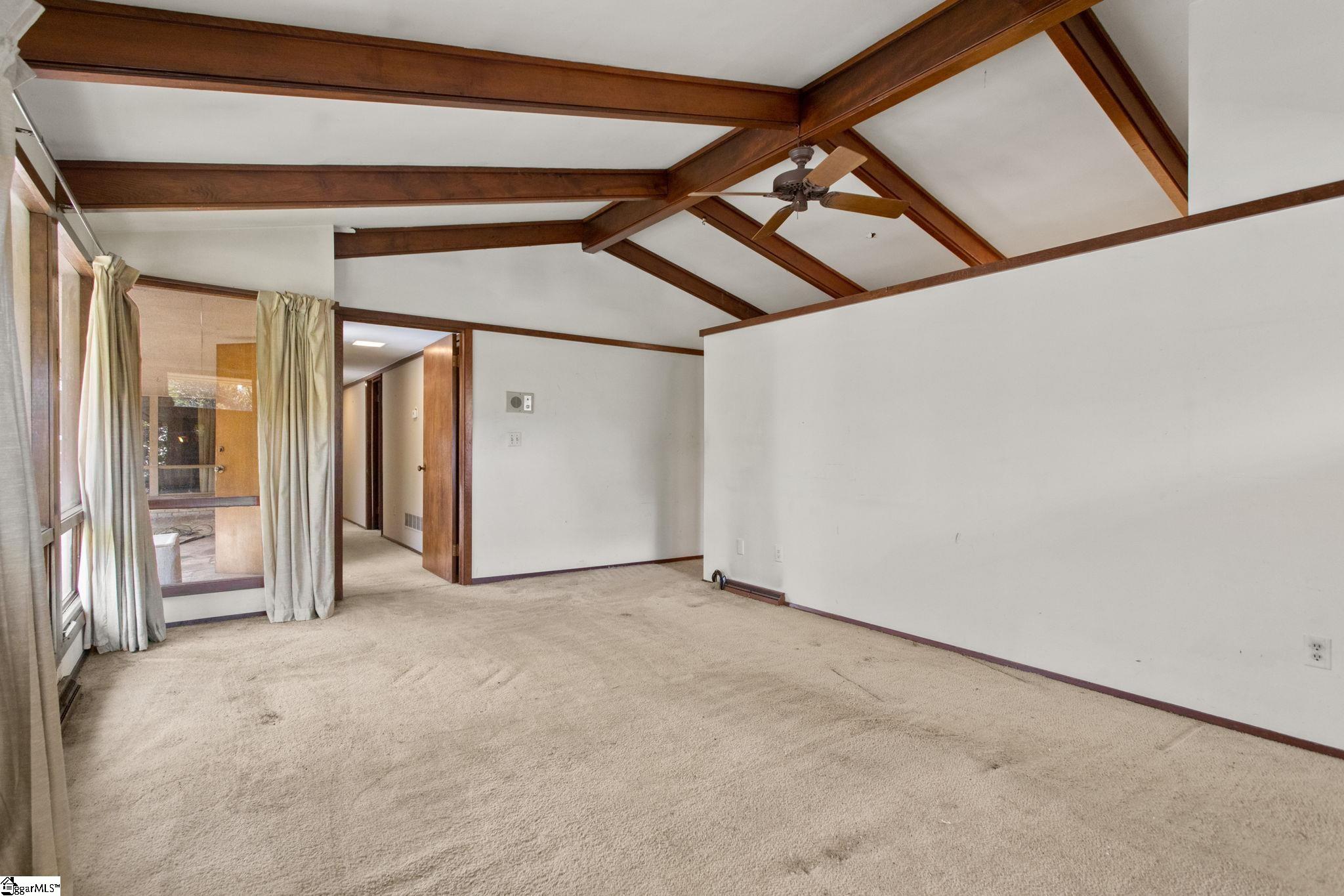 Greenville, South Carolina 29607, United States, 5 Bedrooms Bedrooms, ,4 BathroomsBathrooms,Residential,Active,243049