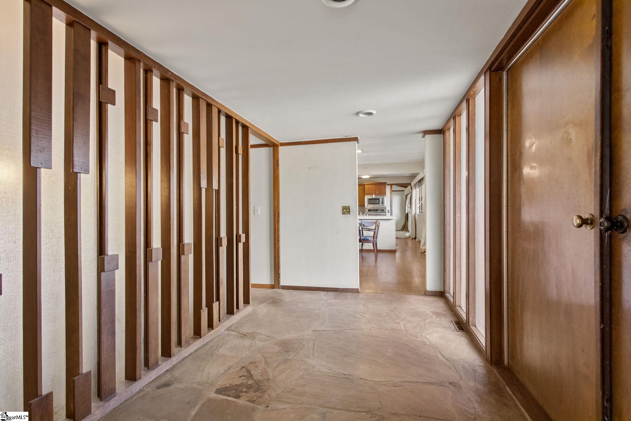 Greenville, South Carolina 29607, United States, 5 Bedrooms Bedrooms, ,4 BathroomsBathrooms,Residential,Active,243049