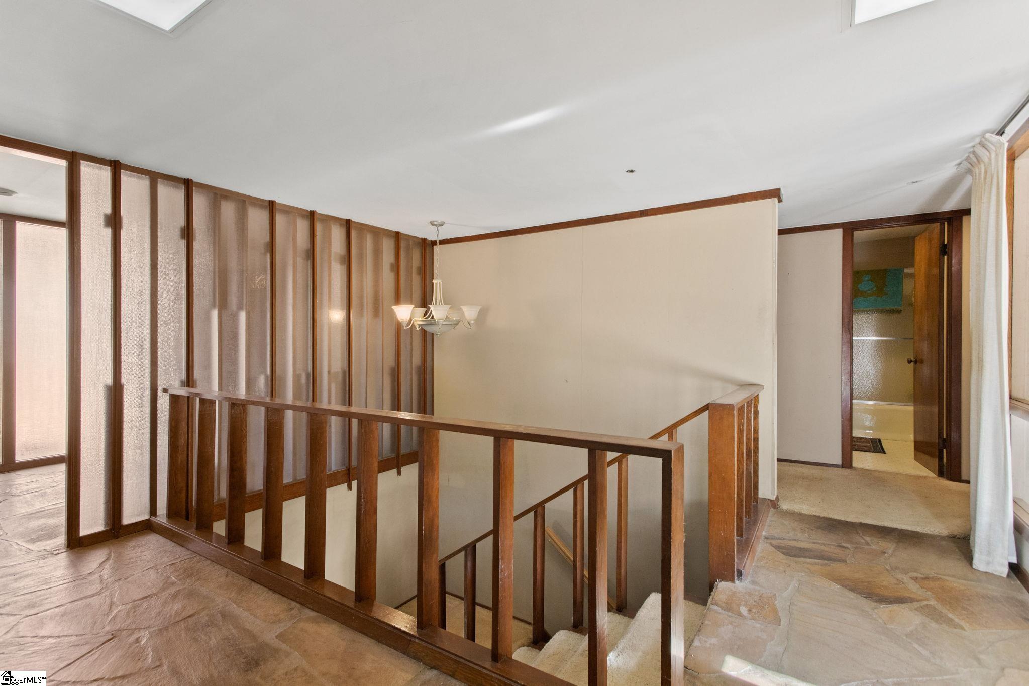 Greenville, South Carolina 29607, United States, 5 Bedrooms Bedrooms, ,4 BathroomsBathrooms,Residential,Active,243049