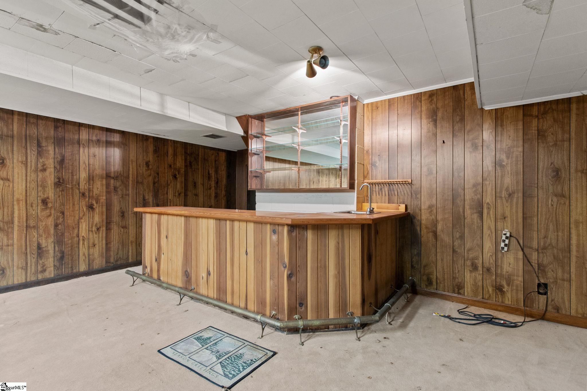 Greenville, South Carolina 29607, United States, 5 Bedrooms Bedrooms, ,4 BathroomsBathrooms,Residential,Active,243049