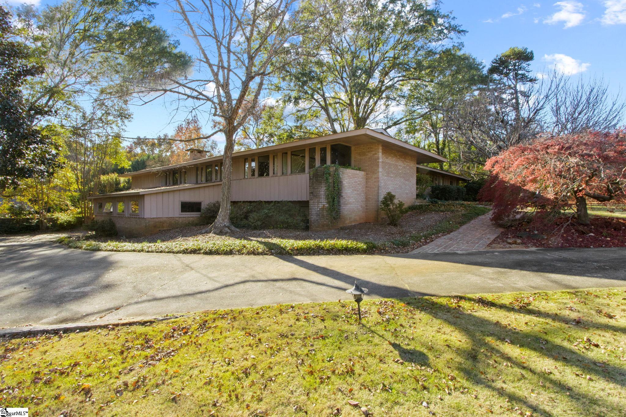 Greenville, South Carolina 29607, United States, 5 Bedrooms Bedrooms, ,4 BathroomsBathrooms,Residential,Active,243049