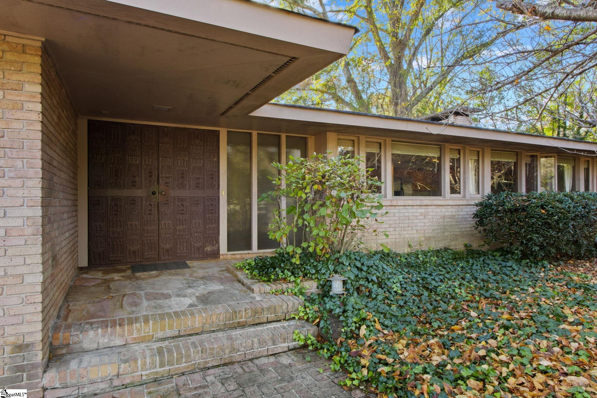 Greenville, South Carolina 29607, United States, 5 Bedrooms Bedrooms, ,4 BathroomsBathrooms,Residential,Active,243049