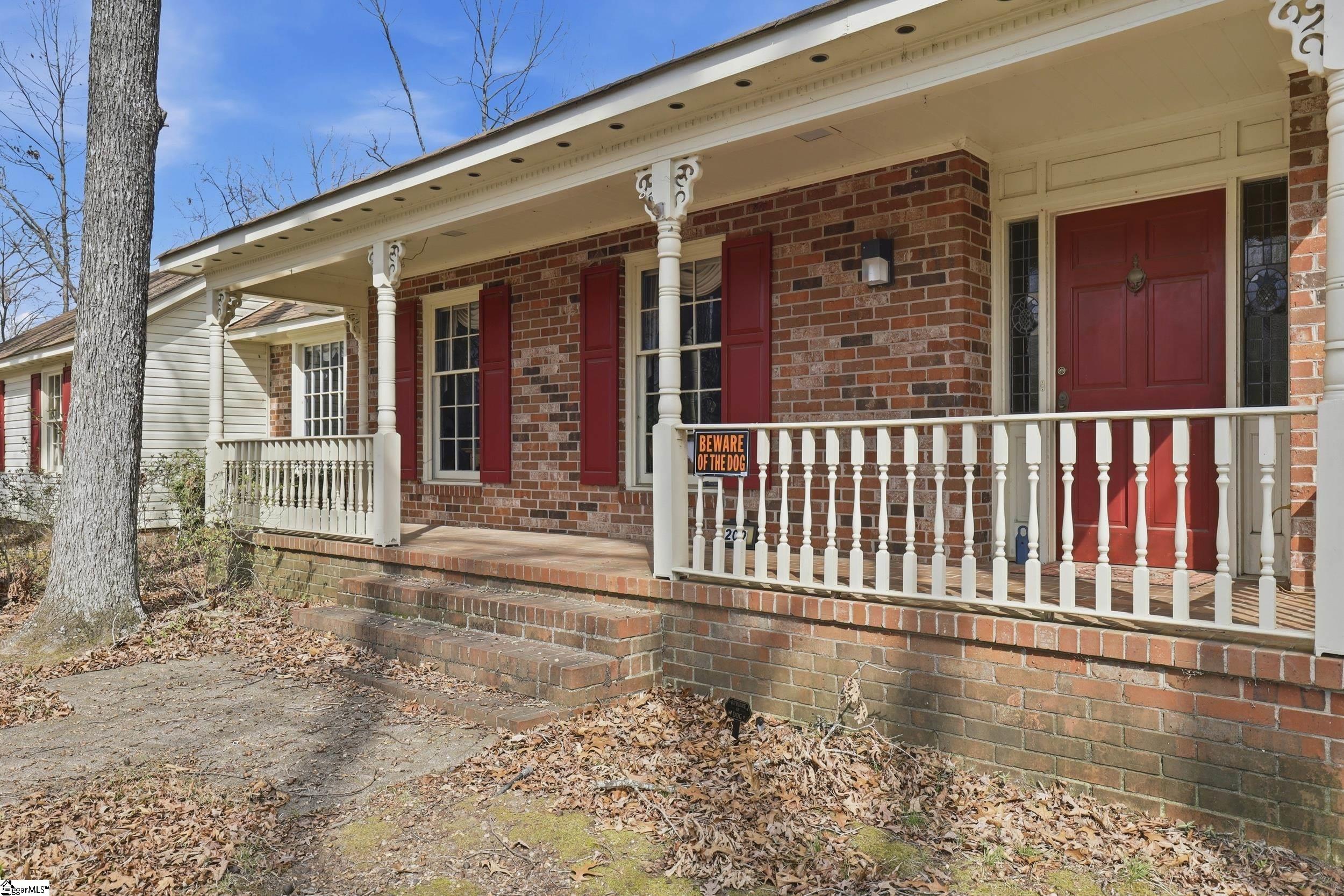 209 Powdersville Main