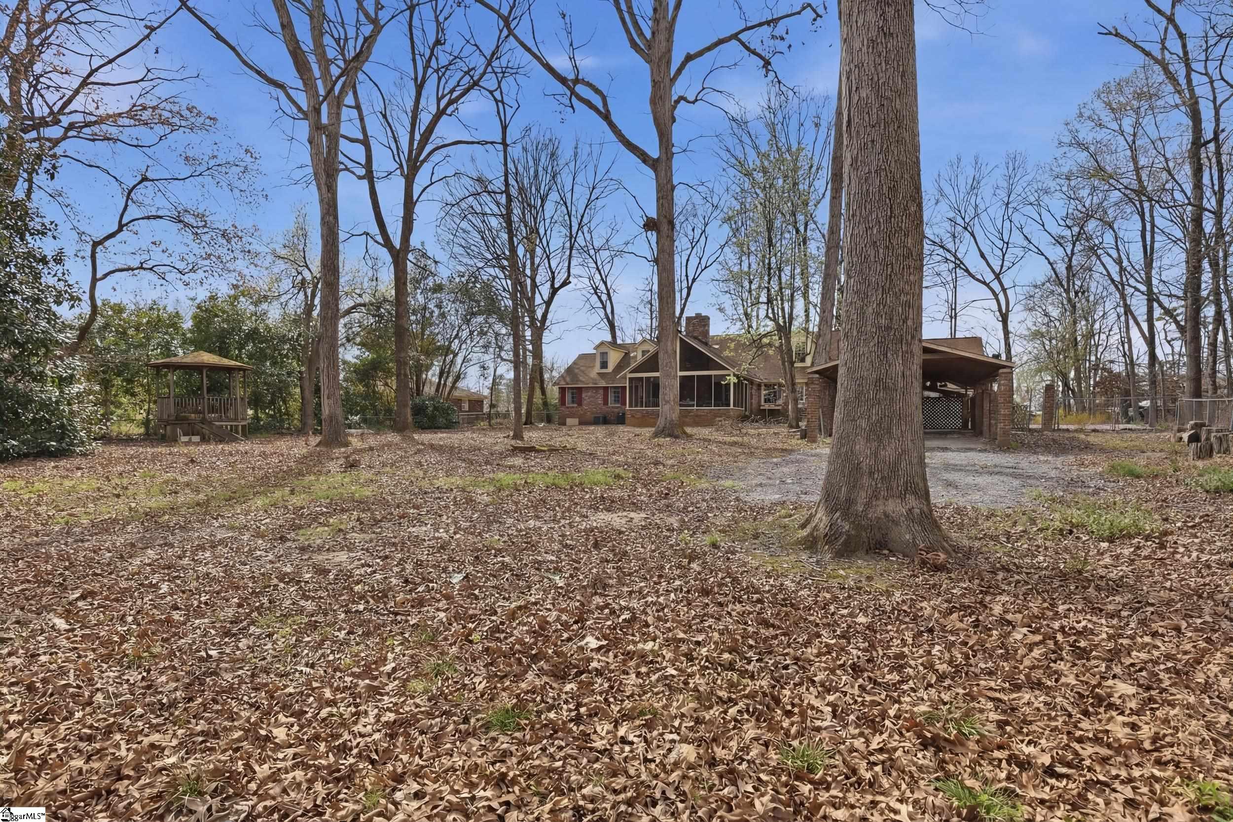 209 Powdersville Main