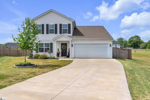 Photo of 153 Deno Drive, Gaffney, SC 29341 (MLS # 1589416)