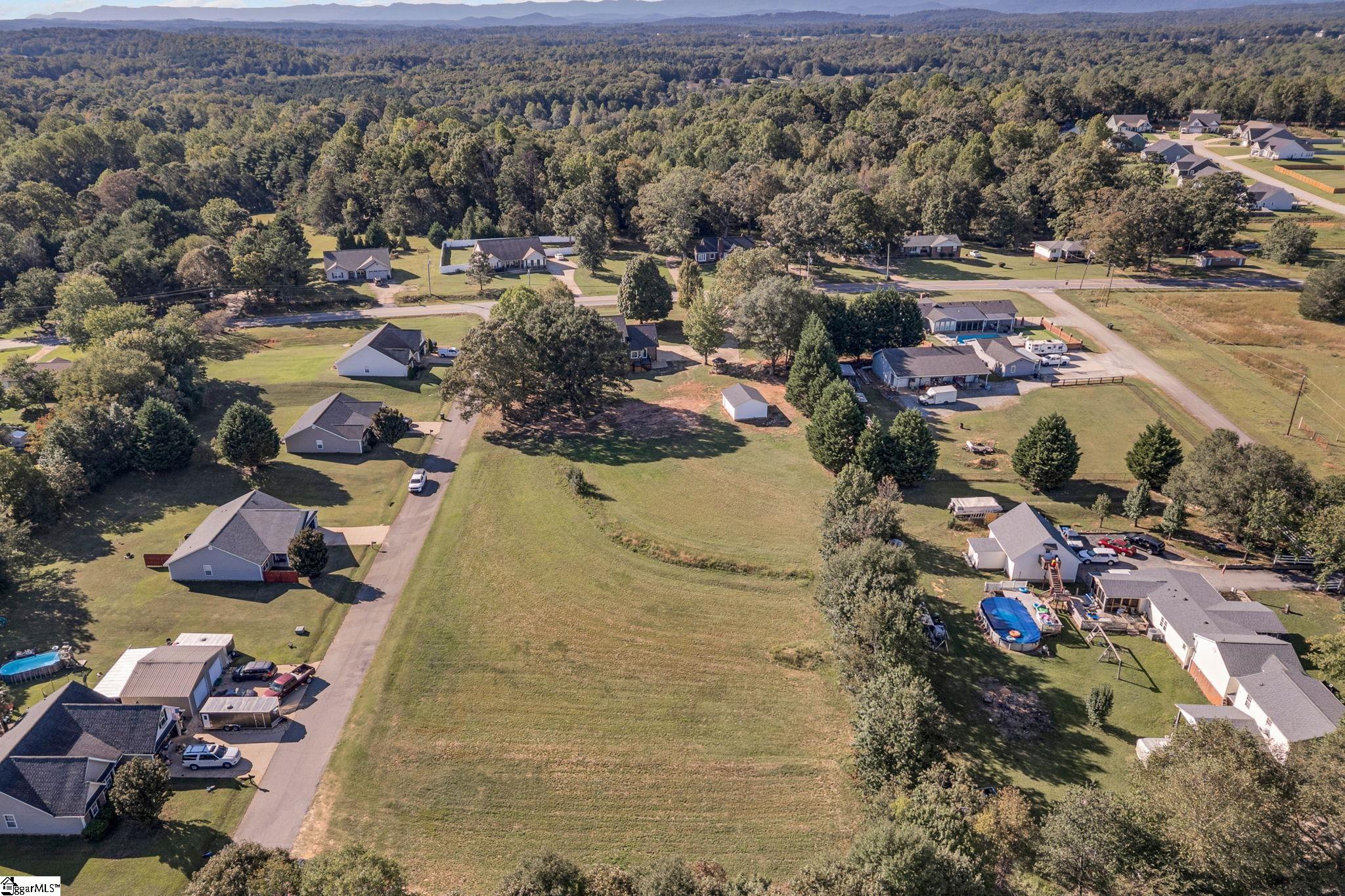 Greer, South Carolina 29652, United States, 4 Bedrooms Bedrooms, ,4 BathroomsBathrooms,Residential,Active,235517