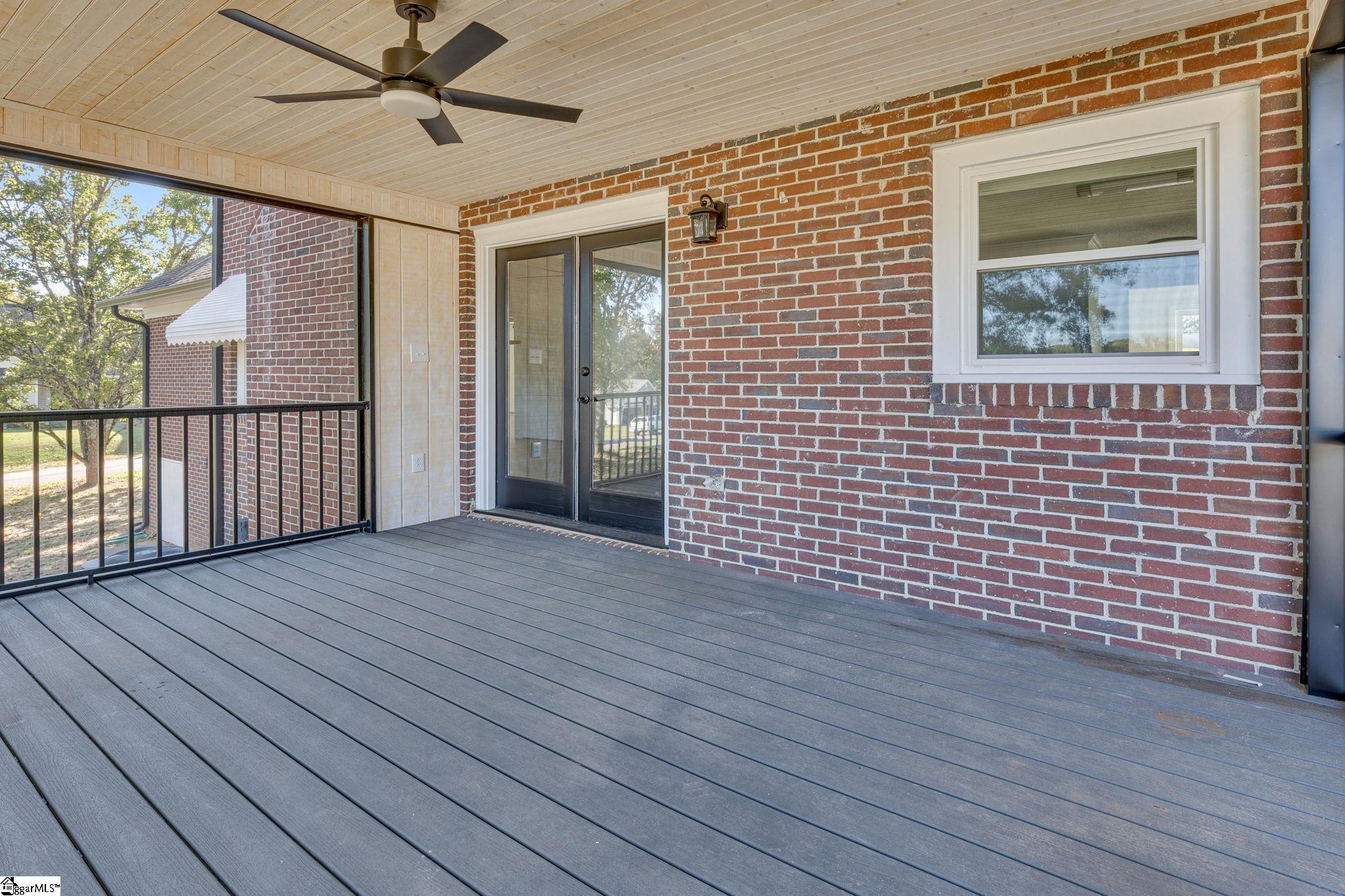 Greer, South Carolina 29652, United States, 4 Bedrooms Bedrooms, ,4 BathroomsBathrooms,Residential,Active,235517