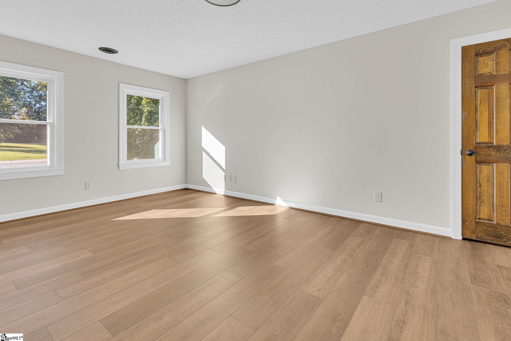 Greer, South Carolina 29652, United States, 4 Bedrooms Bedrooms, ,4 BathroomsBathrooms,Residential,Active,235517